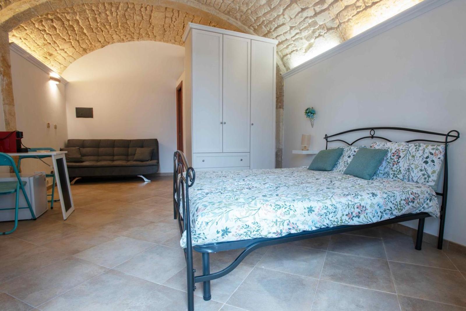 Domatio Melissa Hotel Sassari Buitenkant foto
